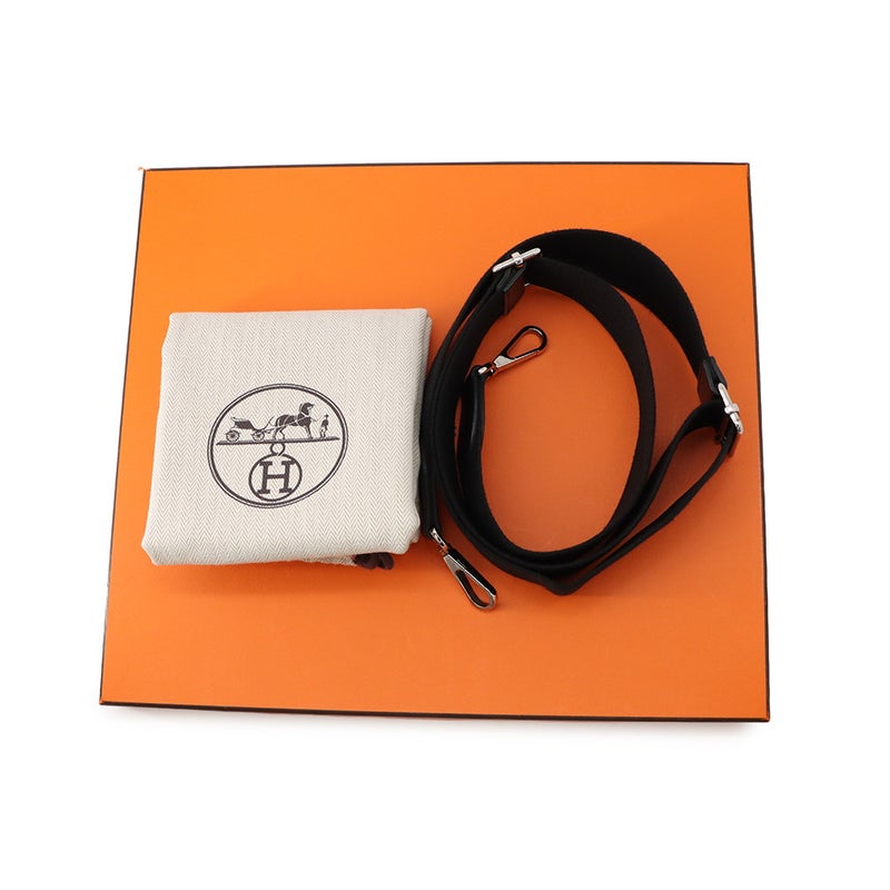 エルメス ショルダーバッグ エブリン3 PM ブラック/シルバー金具 トリヨンクレマンス T刻印 HERMES Evelyne 黒