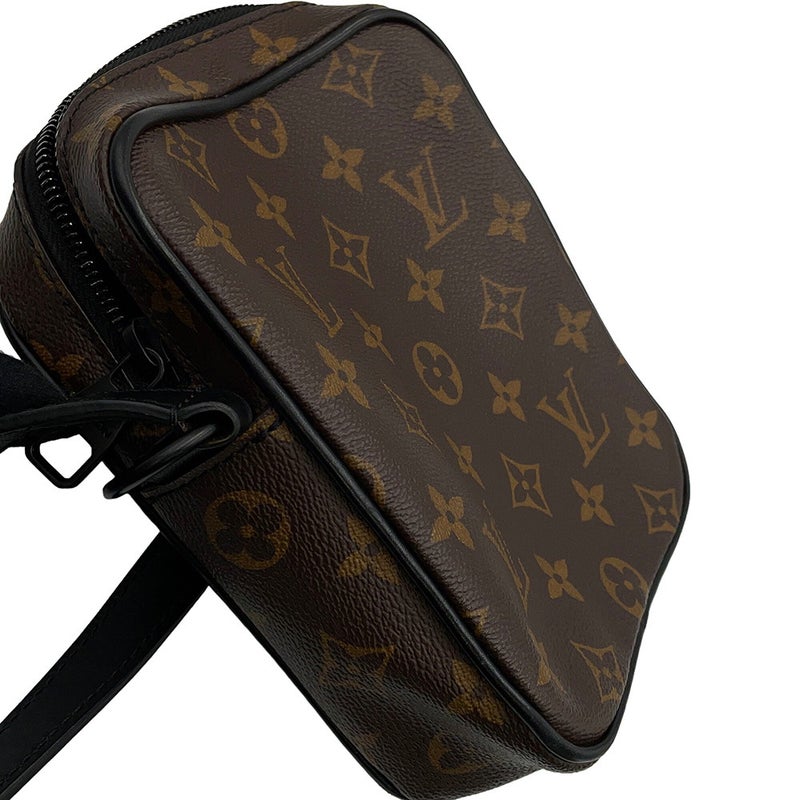 ルイヴィトン ショルダーバッグ モノグラム・マカサー クリストファー・ウエアラブル ウォレット M69404 LOUIS VUITTON 黒 ブラック