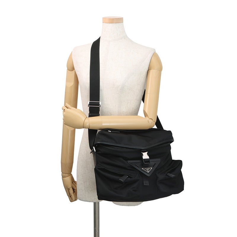 プラダ ショルダーバッグ Re-Nylon ショルダーバッグ ナイロン 2VD062 PRADA 黒