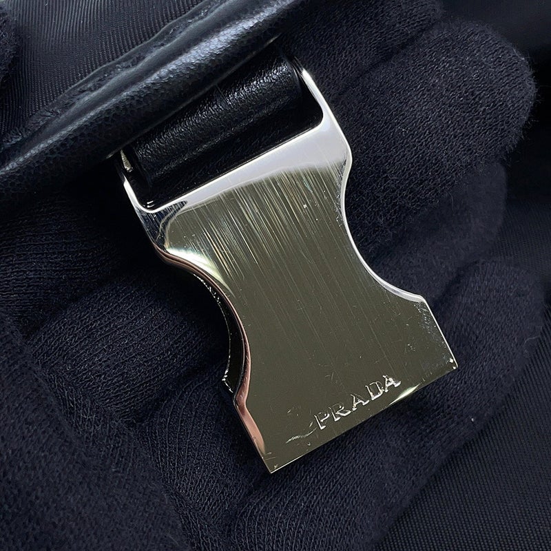 プラダ ショルダーバッグ Re-Nylon ショルダーバッグ ナイロン 2VD062 PRADA 黒
