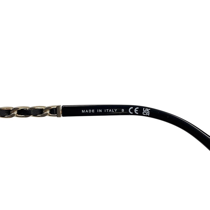 シャネル サングラス スクエア シェイプ ロゴチェーン付き カメリア ココマーク A40911 CHANEL アイウェア 黒