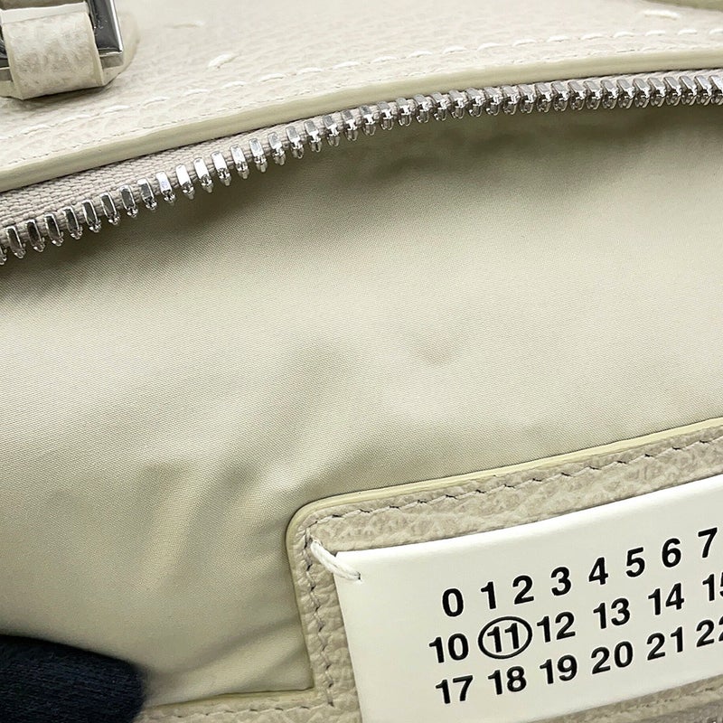 メゾンマルジェラ ハンドバッグ 5AC ミニ レザー ナイロン S56WG0082 Maison Margiela 2WAY 白