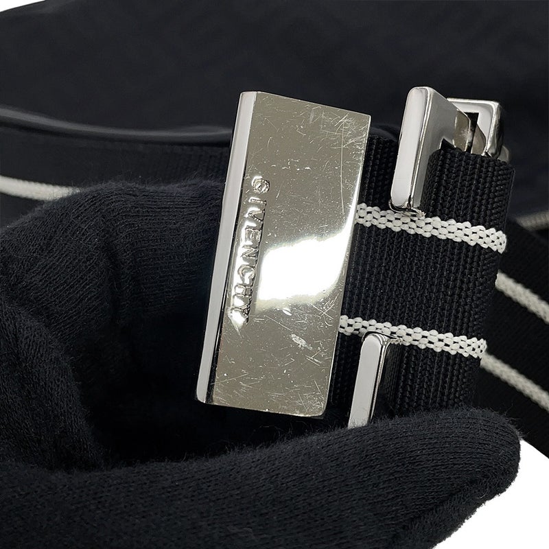 ジバンシー ショルダーバッグ 4Gロゴ ナイロン GIVENCHY 黒