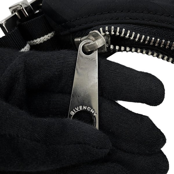 ジバンシー ショルダーバッグ 4Gロゴ ナイロン GIVENCHY 黒