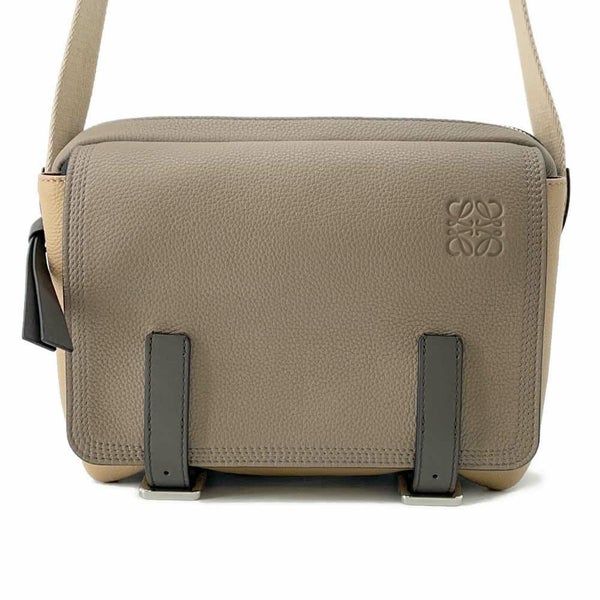 ロエベ ショルダーバッグ ミリタリー メッセンジャーバッグXS レザー 313.53BU20 LOEWE