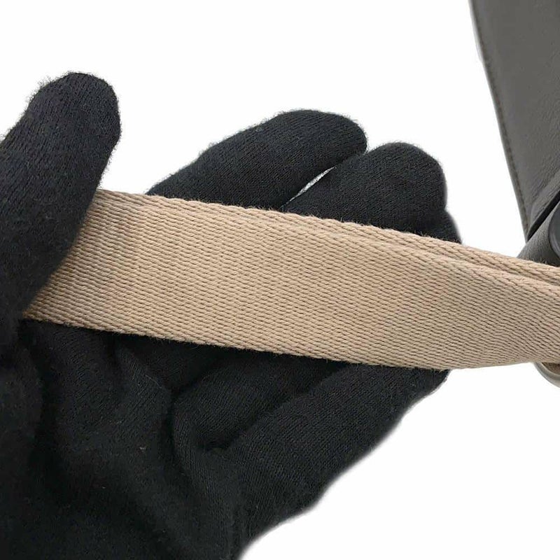 ロエベ ショルダーバッグ ミリタリー メッセンジャーバッグXS レザー 313.53BU20 LOEWE