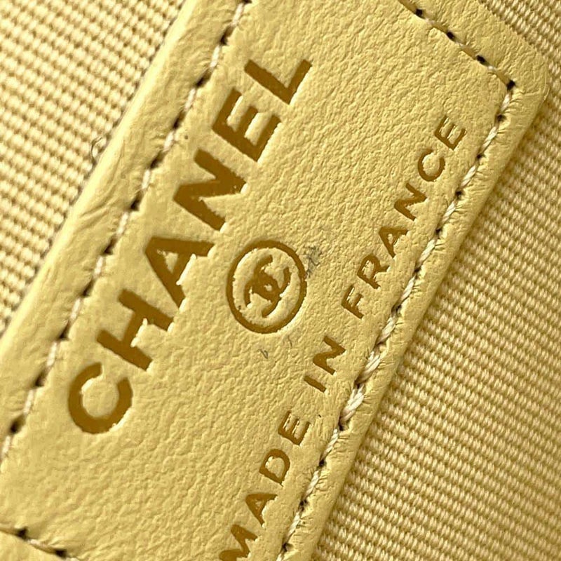 シャネル チェーンショルダーバッグ スモール ヴァニティーケース ラムスキン AP2198 CHANEL
