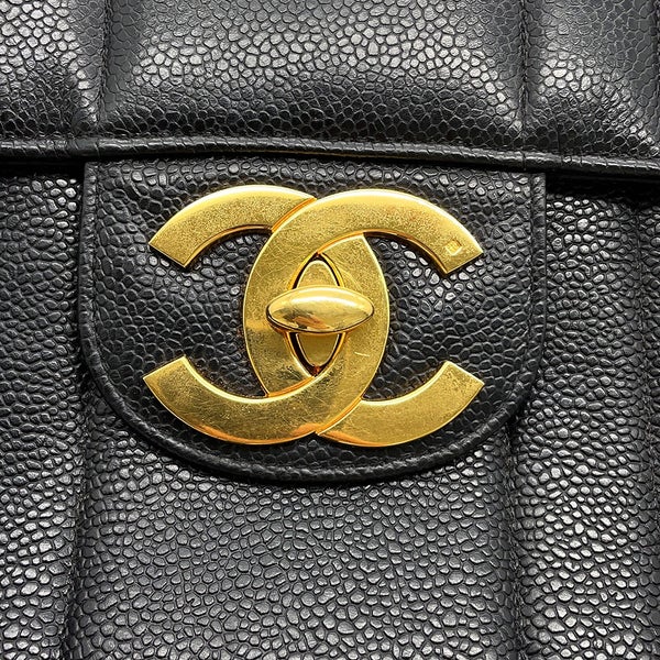 シャネル チェーンショルダーバッグ マドモアゼル ココマーク デカココ キャビアスキン CHANEL 黒