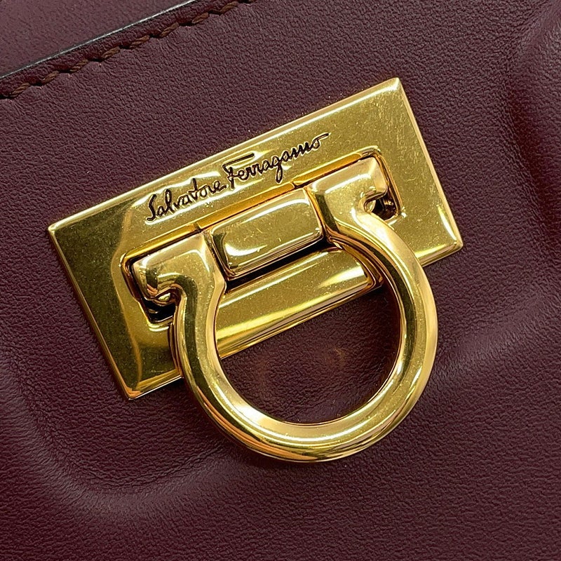 フェラガモ ショルダーバッグ ガンチーニ レザー 21I013 Ferragamo 2way