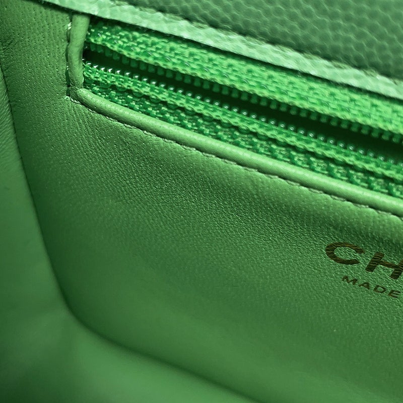 シャネル チェーンショルダーバッグ マトラッセ ココマーク キャビアスキン AS2356 CHANEL