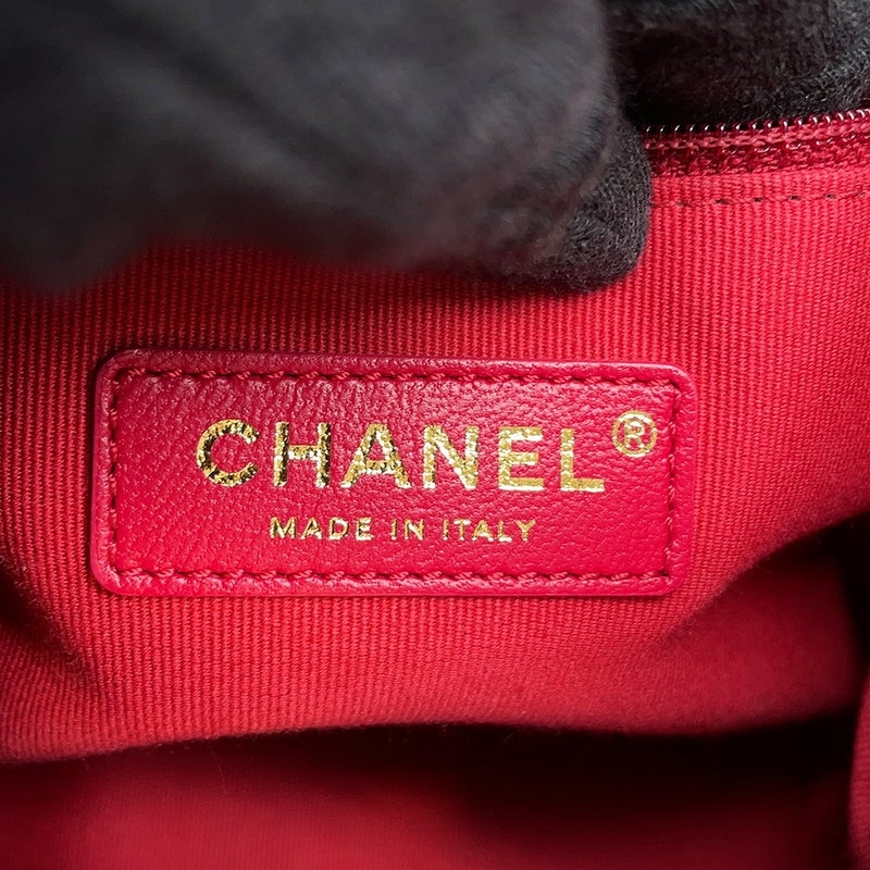 シャネル チェーンショルダーバッグ ショッピングバッグ マトラッセ ココマーク ラムスキン AS2750 CHANEL 黒