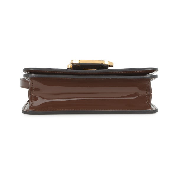 フェンディ ショルダーバッグ カリグラフィ パテント 8BT317 FENDI バッグ