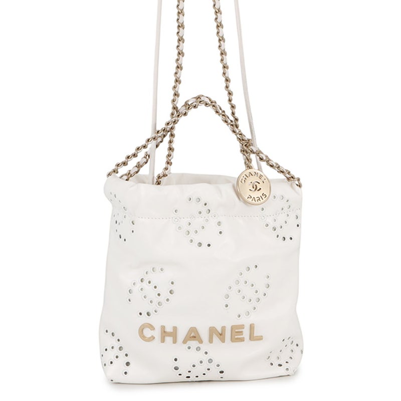 シャネル ハンドバッグ CHANEL 22 ミニ ココマーク パンチング シャイニーカーフレザー AS3980 2wayショルダー 白