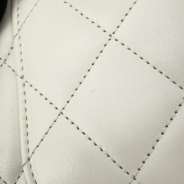 シャネル ハンドバッグ ココマーク マトラッセ  トレンディCC A92236 CHANEL バッグ 2way チェーンショルダー 白