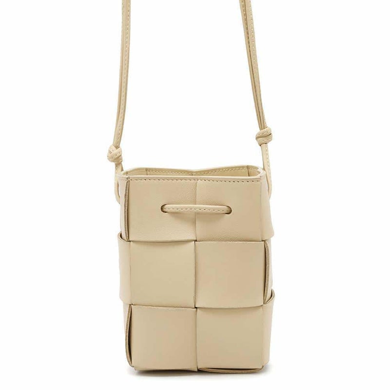 ボッテガヴェネタ ショルダーバッグ イントレチャート ミニ カセット バケット ラムスキン 680217 BOTTEGA VENETA