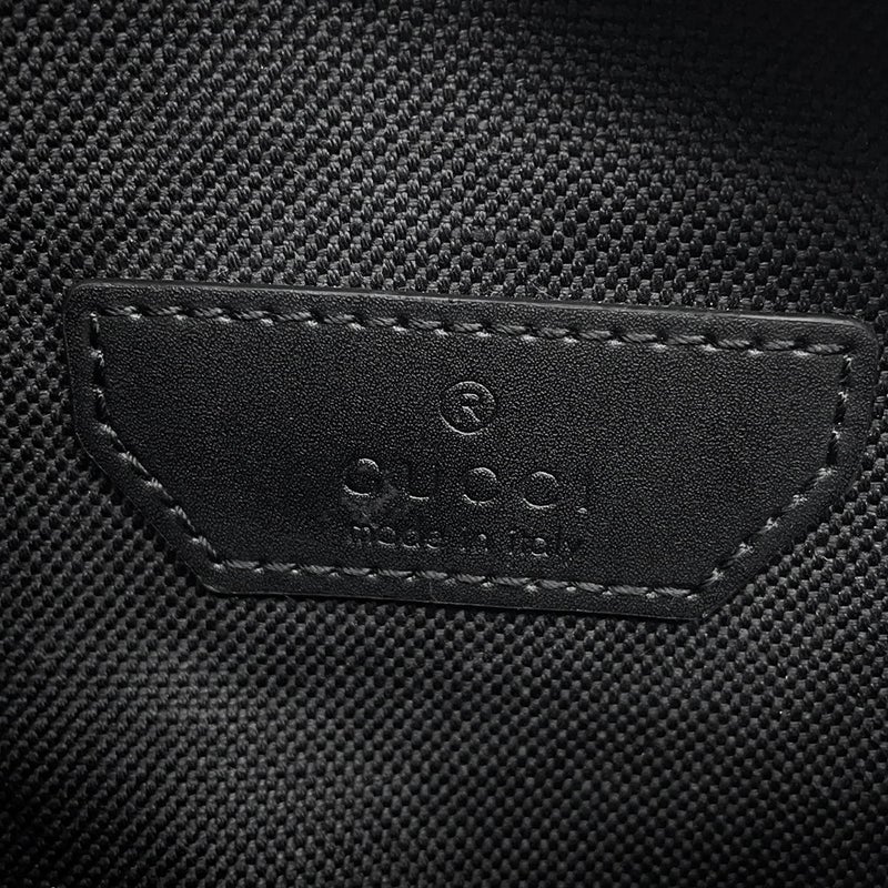 グッチ ボディバッグ ビー GGスプリーム 675181 GUCCI ウエストバッグ 黒