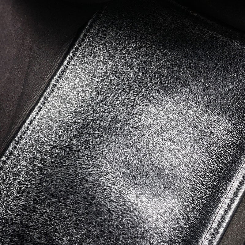 ロエベ ショルダーバッグ スクイーズバッグ ミディアム メローナパラム A914Q37X01 LOEWE 2way 黒