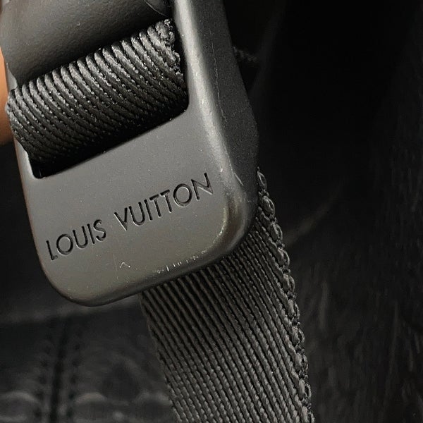 ルイヴィトン リュック モノグラム・シャドウ ディスカバリー・バックパック PM M46553 LOUIS VUITTON バッグ 黒 ブラック