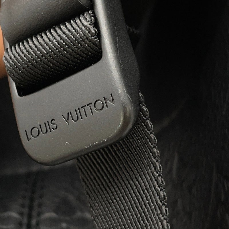 ルイヴィトン リュック モノグラム・シャドウ ディスカバリー・バックパック PM M46553 LOUIS VUITTON バッグ 黒 ブラック