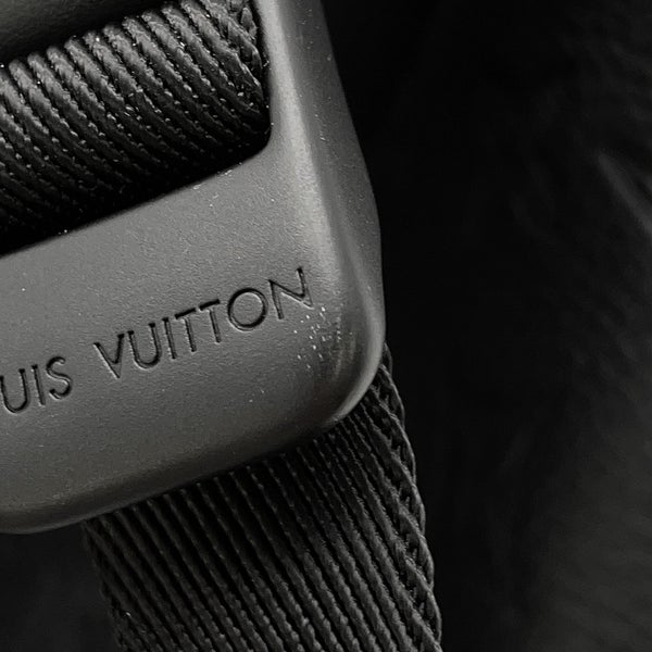 ルイヴィトン リュック モノグラム・シャドウ ディスカバリー・バックパック PM M46553 LOUIS VUITTON バッグ 黒 ブラック