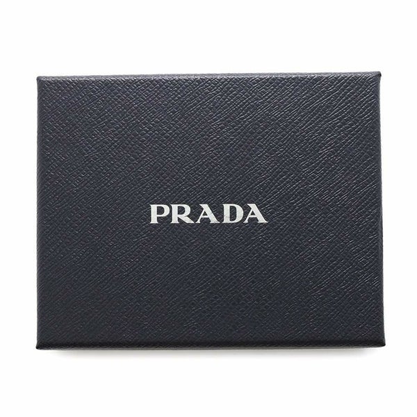 プラダ ネームタグ トライアングル サフィアーノレザー 2TT153 PRADA