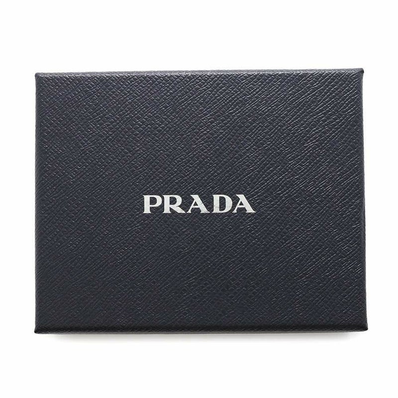 プラダ ネームタグ トライアングル サフィアーノレザー 2TT153 PRADA