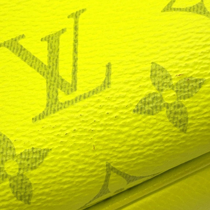 ルイヴィトン ボディバッグ タイガ・ラマ/モノグラム バムバッグ M30251 LOUIS VUITTON ヴィトン ウエストポーチ ショルダー