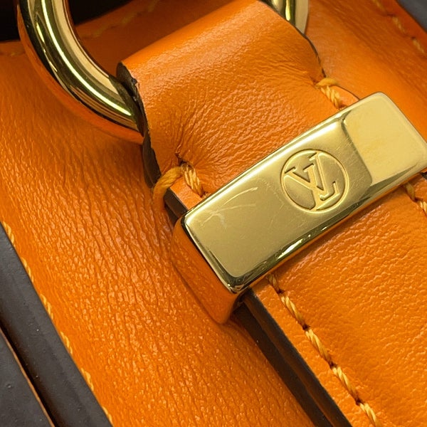 ルイヴィトン ショルダーバッグ スムースレザー LVポンヌフ M55946 LOUIS VUITTON ヴィトン バッグ LVサークルシグネチャー