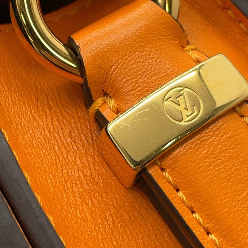 ルイヴィトン ショルダーバッグ スムースレザー LVポンヌフ M55946 LOUIS VUITTON ヴィトン バッグ LVサークルシグネチャー
