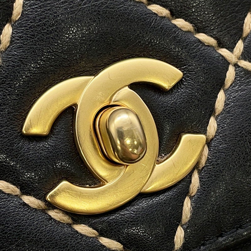 シャネル ハンドバッグ ステッチ ココマーク ラムスキン CHANEL バッグ 黒