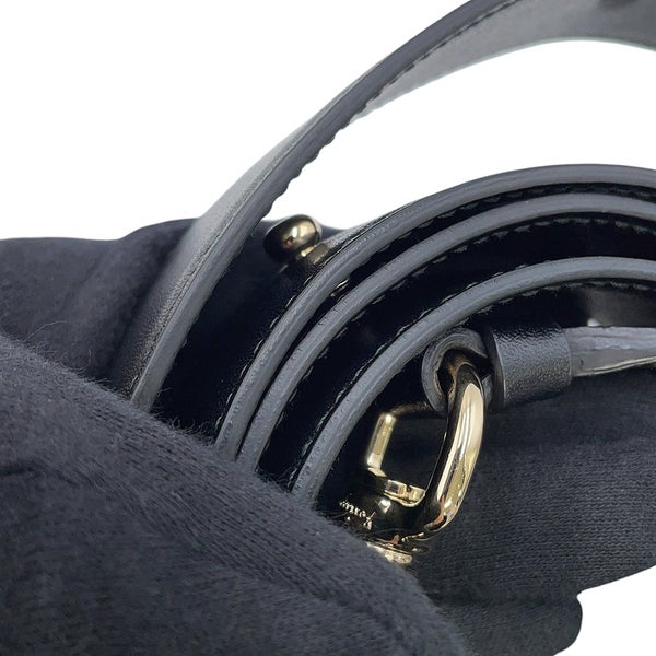 サルヴァトーレ・フェラガモ ショルダーバッグ リボン レザー 21G906 Ferragamo