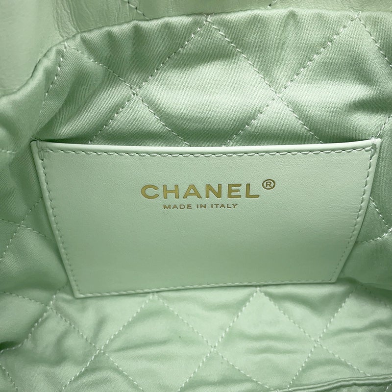 シャネル ハンドバッグ CHANEL 22 ミニ ココマーク シャイニーカーフスキン AS3980 CHANEL 2wayショルダーバッグ