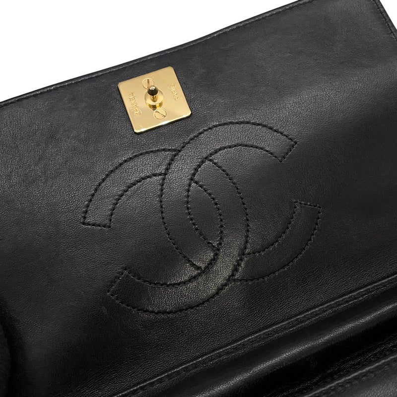 シャネル チェーンショルダーバッグ マトラッセ ココマーク ラムスキン CHANEL バッグ 黒