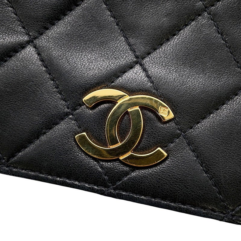 シャネル チェーンショルダーバッグ マトラッセ ココマーク ラムスキン CHANEL バッグ 黒