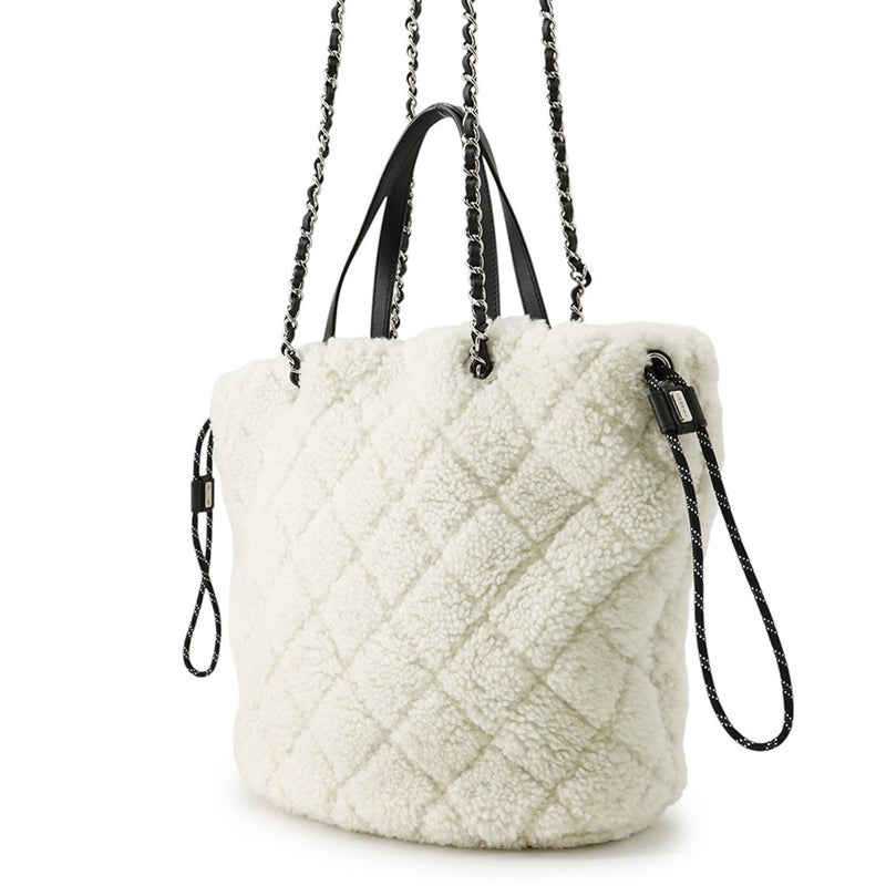 シャネル トートバッグ ココマーク ココネージュ ツイード ムートン AS0981 CHANEL バッグ 巾着バッグ 白