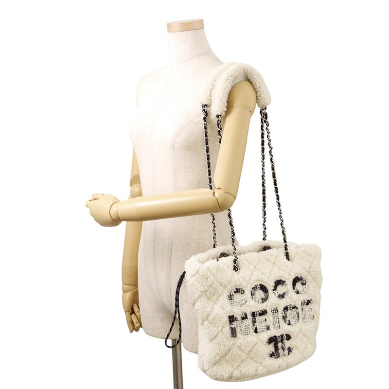 シャネル トートバッグ ココマーク ココネージュ ツイード ムートン AS0981 CHANEL バッグ 巾着バッグ 白