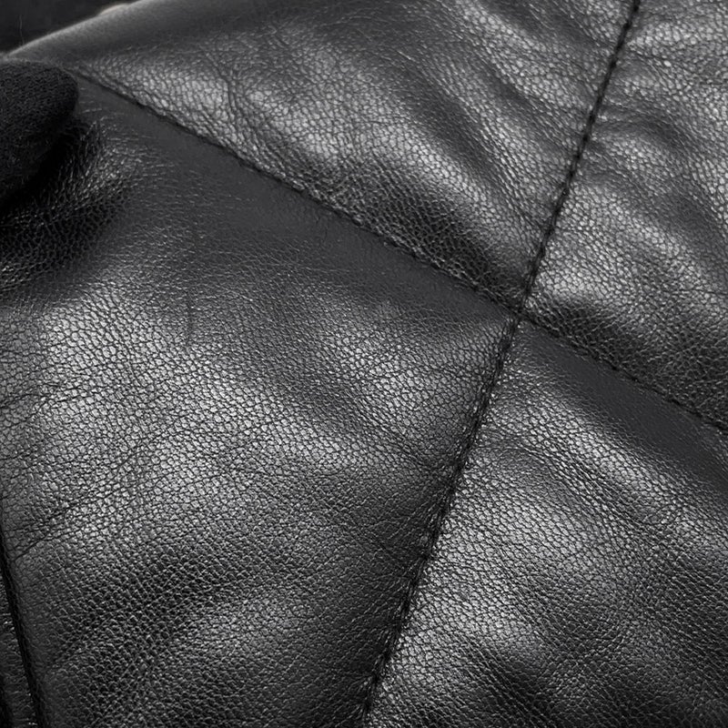 シャネル チェーンショルダーバッグ 19 フラップ バッグ ココマーク シャイニーラムスキン AS1160 CHANEL 黒