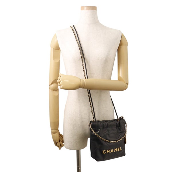 シャネル ハンドバッグ CHANEL 22 ミニ ココマーク シャイニーカーフレザー AS3980 CHANEL 2way 黒
