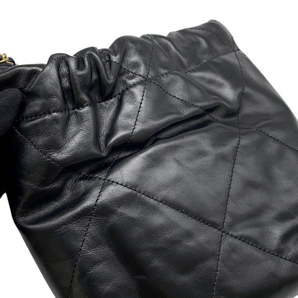 シャネル ハンドバッグ CHANEL 22 ミニ ココマーク シャイニーカーフレザー AS3980 CHANEL 2way 黒