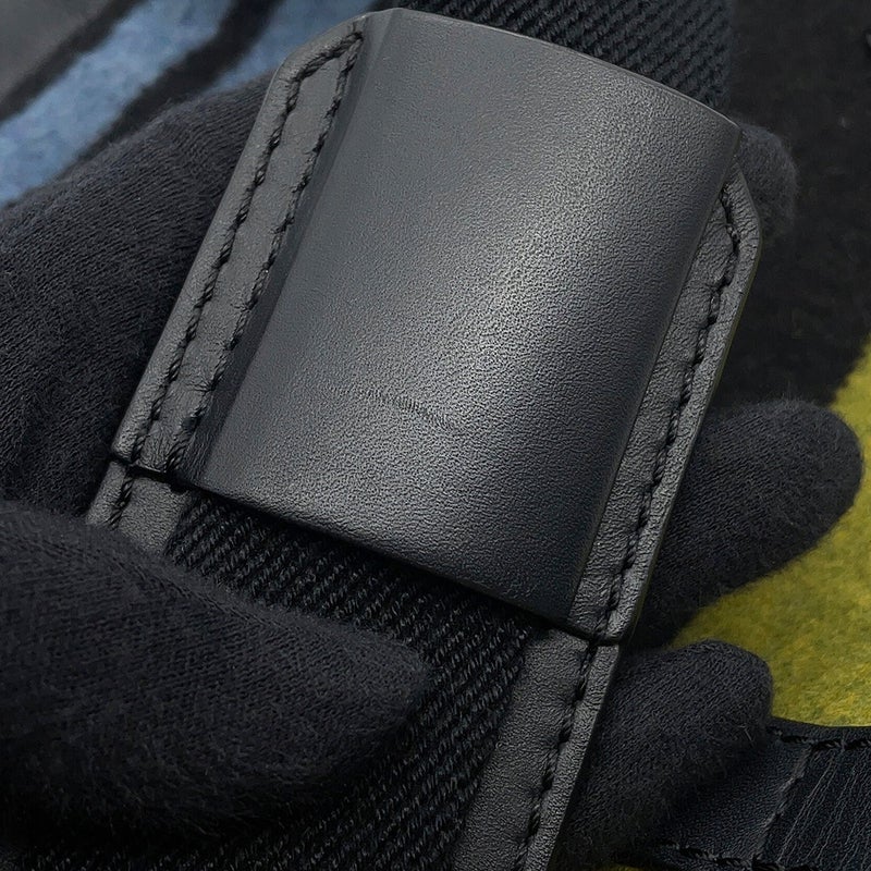 ロエベ ショルダーバッグ ミリタリー メッセンジャーXS レザー/ウール 317.12AA72 LOEWE 黒