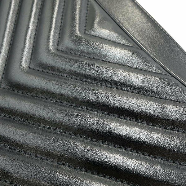 サンローランパリ ショルダーバッグ ルー カメラバッグ レザー 574494 SAINT LAURENT PARIS キルティング 黒