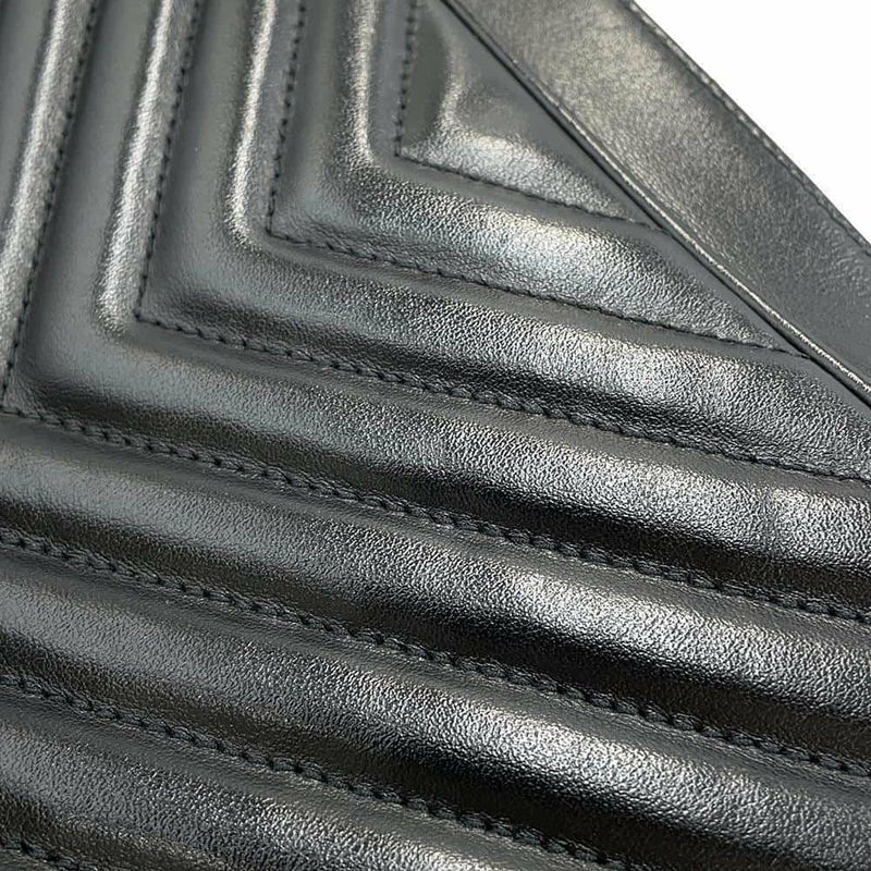 サンローランパリ ショルダーバッグ ルー カメラバッグ レザー 574494 SAINT LAURENT PARIS キルティング 黒