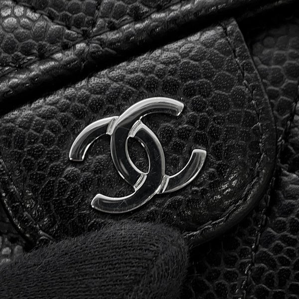 シャネル 三つ折り財布 クラシック スモール フラップ ウォレット キャビアスキン AP0231 CHANEL 黒