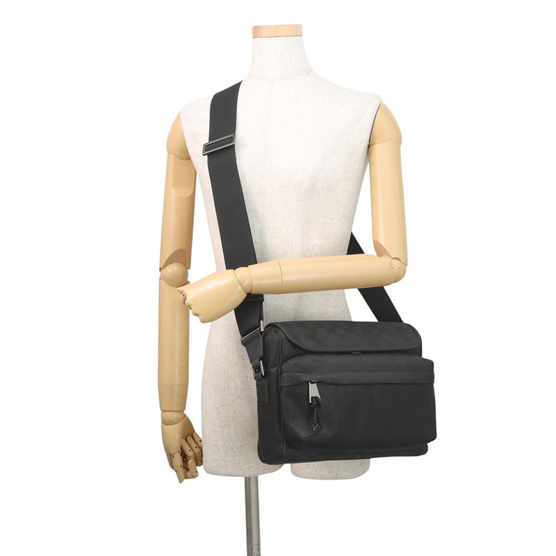 グッチ ショルダーバッグ ミディアム クロスボディバッグ GGナイロン 816820 GUCCI バッグ 黒