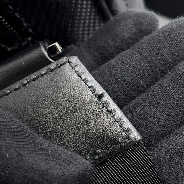 グッチ ショルダーバッグ ミディアム クロスボディバッグ GGナイロン 816820 GUCCI バッグ 黒