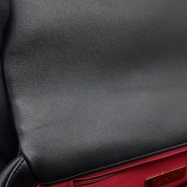 シャネル チェーンショルダーバッグ CHANEL19 マトラッセ ココマーク シャイニーラムスキン AS1160 CHANEL 黒