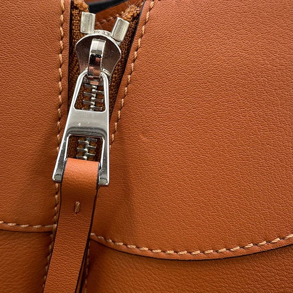 ロエベ ショルダーバッグ ハンモック スモール クラシックカーフレザー 387.30.S35 LOEWE 2WAY ブラウン セール品
