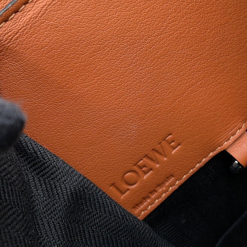 ロエベ ショルダーバッグ ハンモック スモール クラシックカーフレザー 387.30.S35 LOEWE 2WAY ブラウン セール品