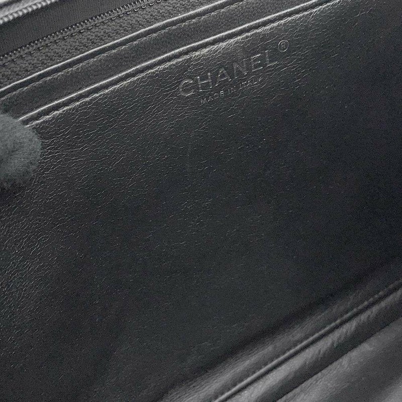シャネル チェーンショルダーバッグ デカマトラッセ シングルフラップ キャビアスキン CHANEL 黒