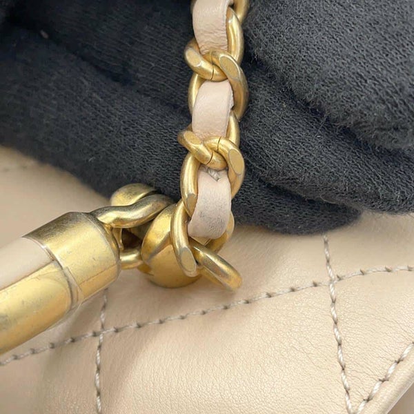 シャネル ハンドバッグ ココマーク マトラッセ トップハンドル ラムスキン AS0626 CHANEL 2way